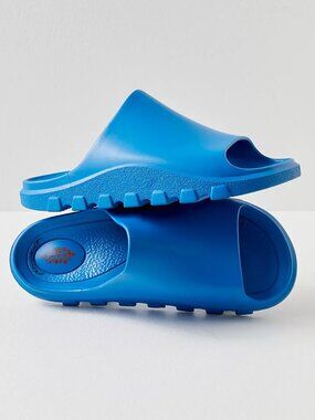 🆕 FP MOVEMENT Halftime Slides / All Aboard Blue